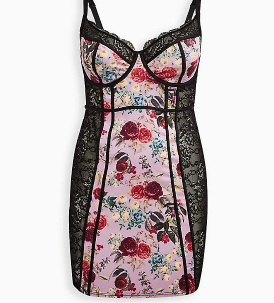 🖤Torrid Satin Lace Floral Chemise - Picture 2 of 7
